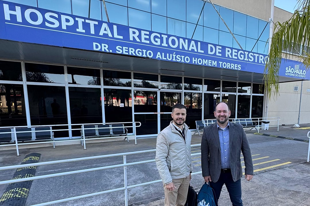 Visita-tecnica-ao-Hospital-Regional-de-Registro-fortalece-rede-de-cuidado-ao-AVC-no-Vale-do-Ribeira.jpg