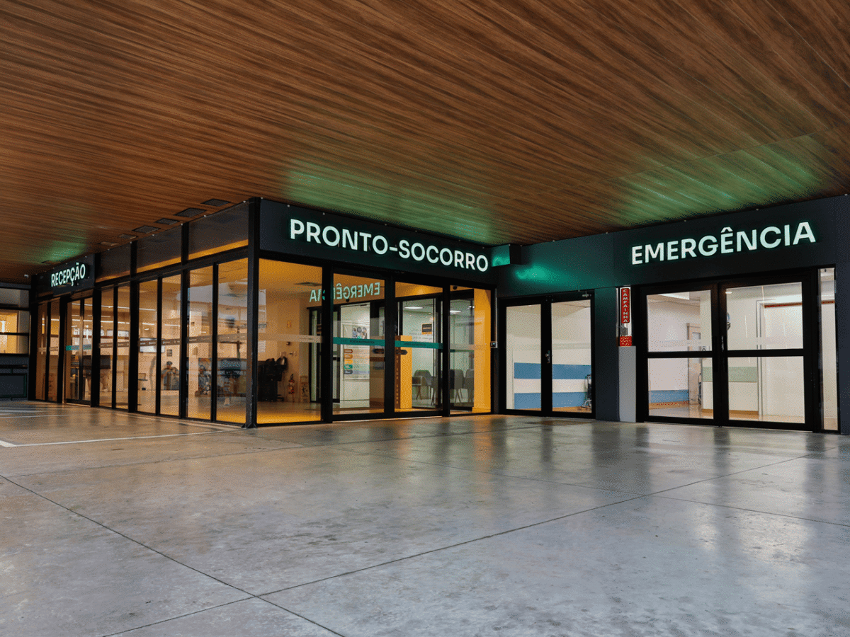 Hospital-Tacchini-firma-parceria-com-IMCer-para-qualificar-urgencia-neurologica-1200x900.png
